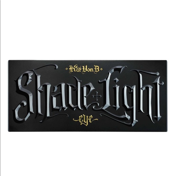 Kat Von D Shade + Light Eye Contour Palette - Picture 2 of 3